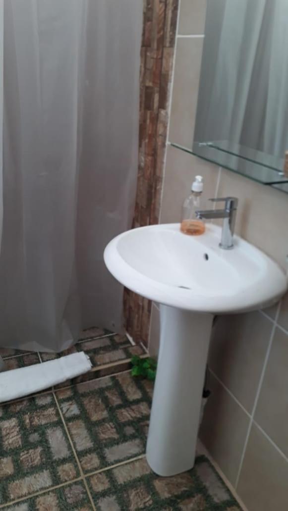 Garza Del Sol Glamping Rio Celeste Buganvilia Oda fotoğraf